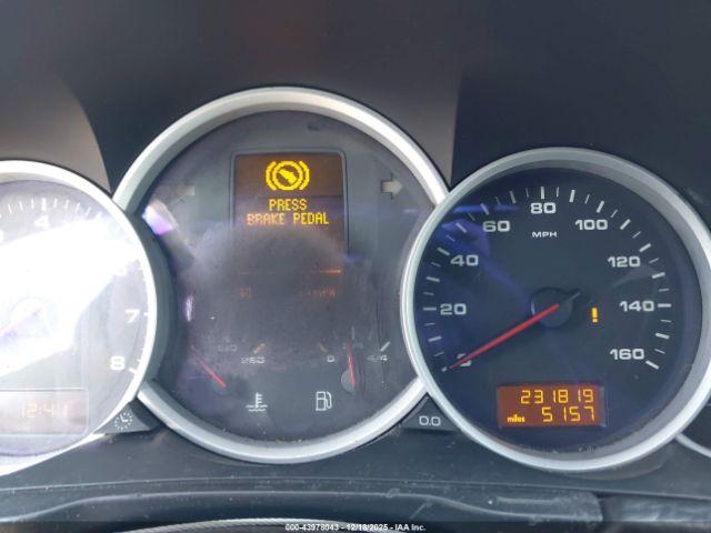 Porsche Cayenne S Image 5