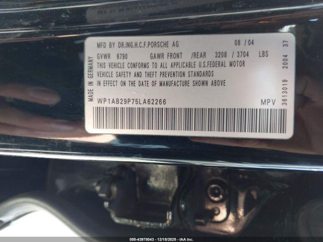 Porsche Cayenne S Image 6