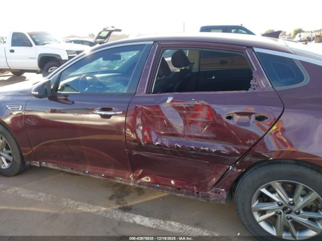 Kia Optima Lx Image 16