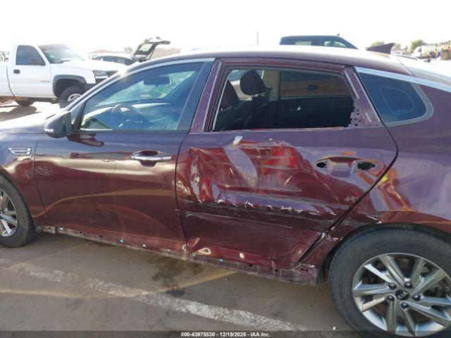 Kia Optima Lx Image 16