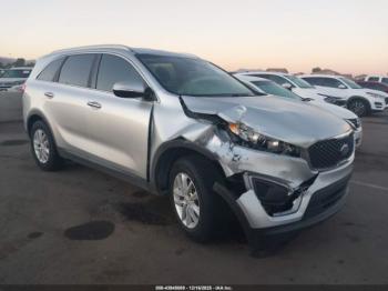  Salvage Kia Sorento