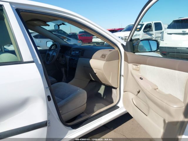 Toyota Corolla Ce Image 16