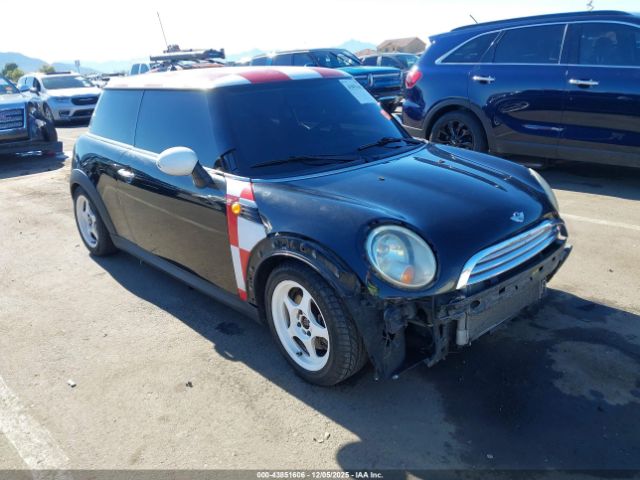 MINI Cooper Image 1