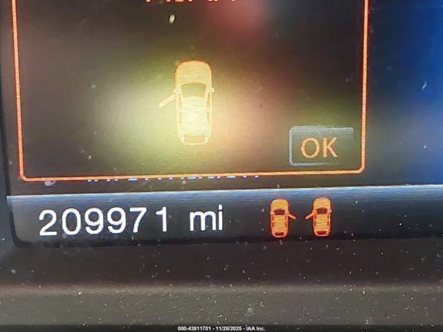 Ford Explorer Xlt Image 11