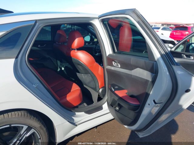 Kia K5 Gt-line Image 7