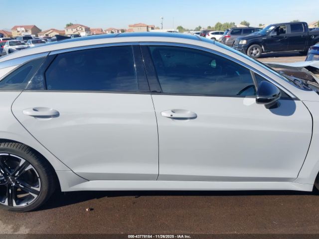 Kia K5 Gt-line Image 11