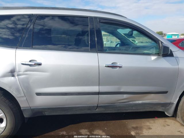 Chevrolet Traverse Ls Image 10