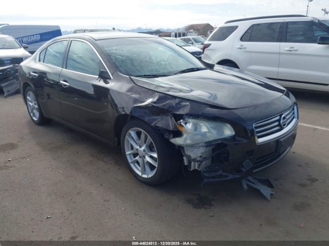 Nissan Maxima Image 15