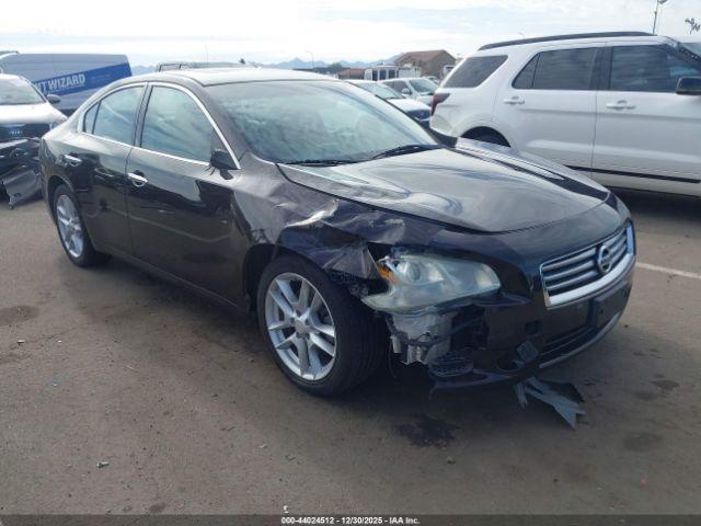 Nissan Maxima Image 15