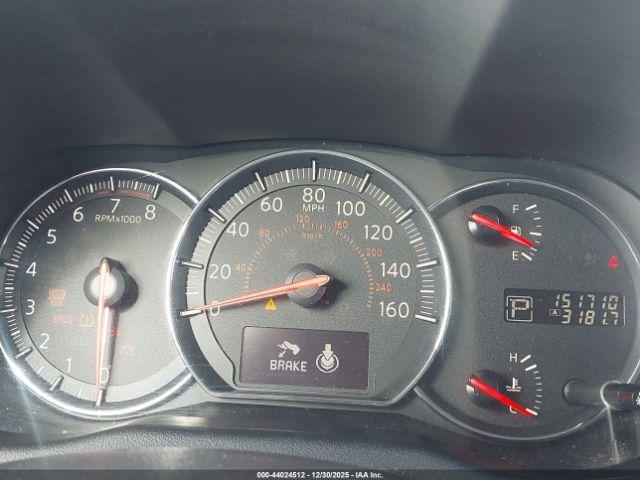 Nissan Maxima Image 16