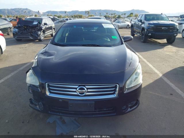 Nissan Maxima Image 6