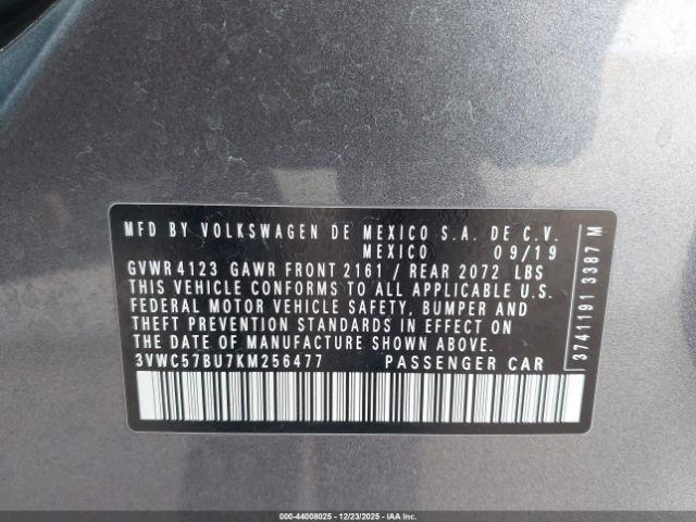 Volkswagen Jetta Image 6