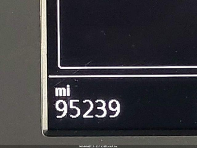 Volkswagen Jetta Image 13