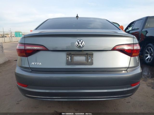 Volkswagen Jetta Image 15