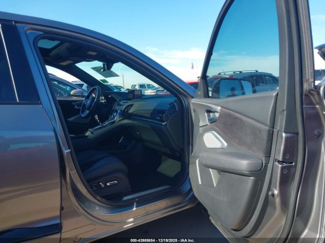 Acura RDX A-spec Package Image 10