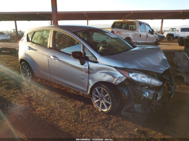  Salvage Ford Fiesta