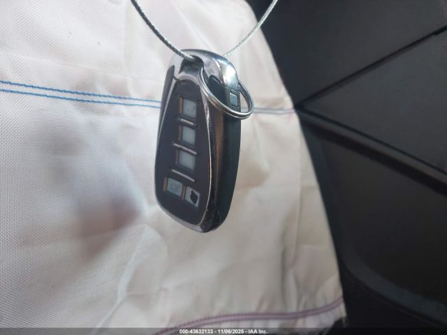 Chevrolet Sonic Premier Auto Image 2