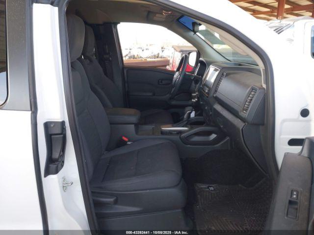 Nissan Frontier King Cab S 4x2 Image 7
