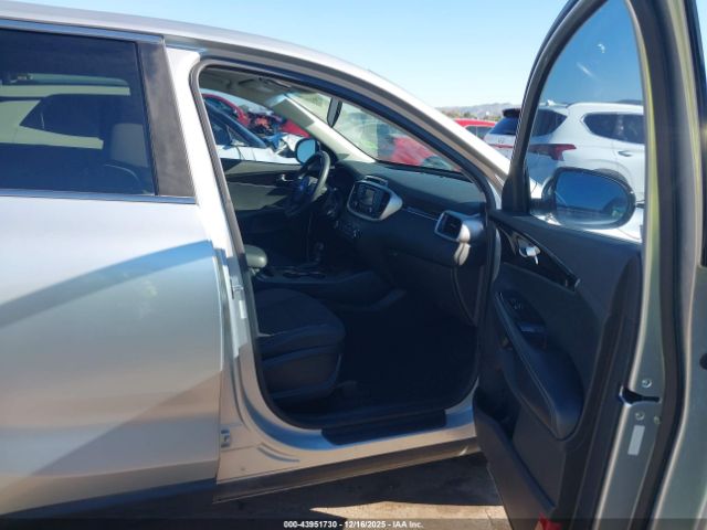 Kia Sorento 2.4l L Image 3