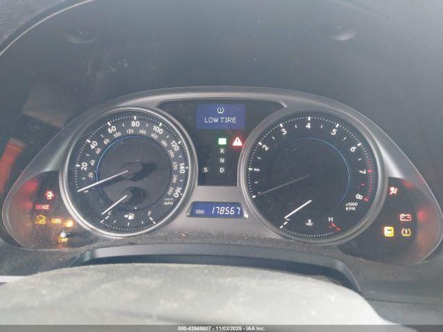 Lexus Is Image 11