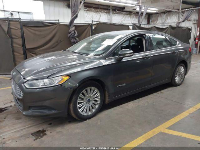 Ford Fusion Se Image 8