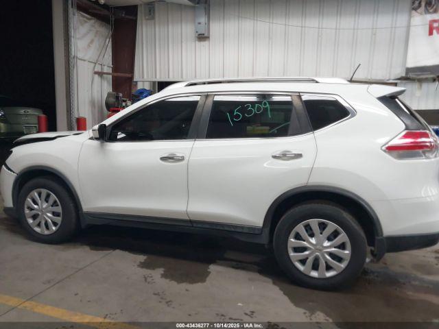 Nissan Rogue S Image 9