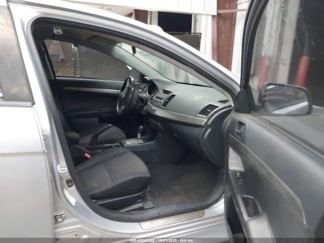 Mitsubishi Lancer Es Image 6