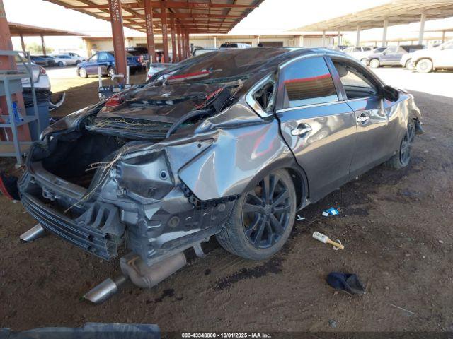 Nissan Altima 2.5 Sr Image 3