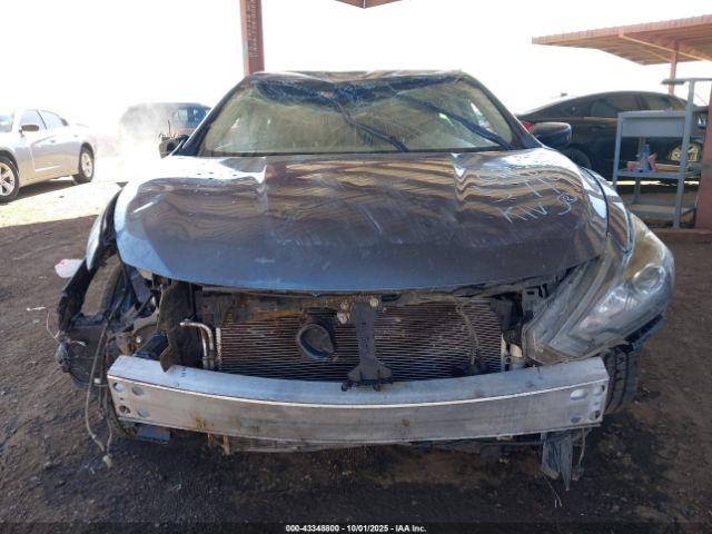 Nissan Altima 2.5 Sr Image 7