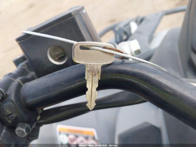 Can-Am Outlander Max Image 11