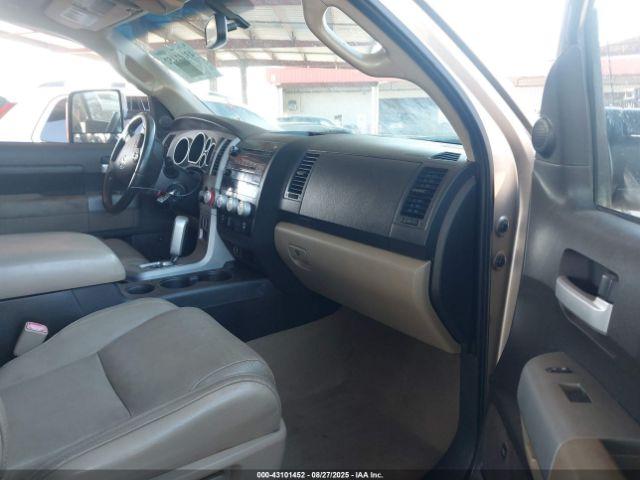 Toyota Tundra Limited 5.7l V8 Image 16