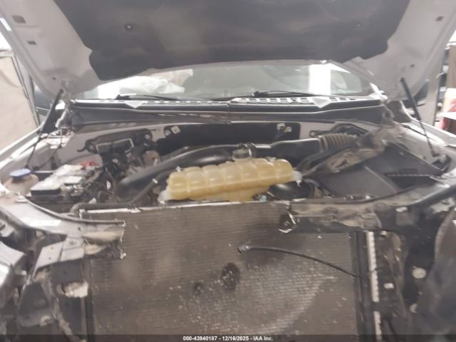 Ford F-150 Xlt Image 11