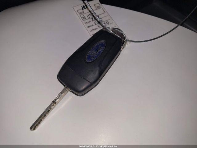 Ford F-150 Xlt Image 8