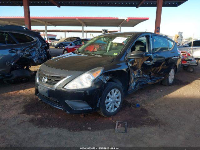Nissan Versa Image 6