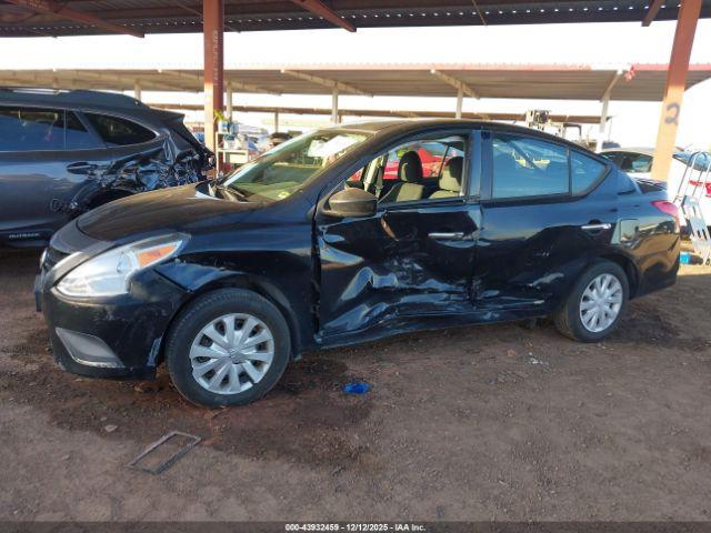 Nissan Versa Image 8