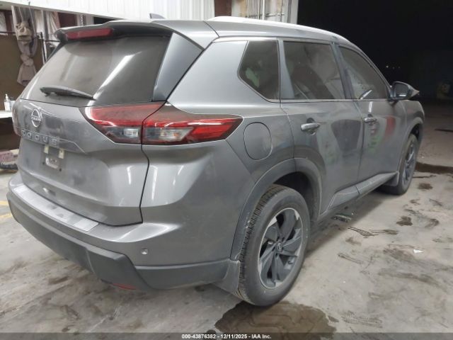 Nissan Rogue Sv Fwd Image 10
