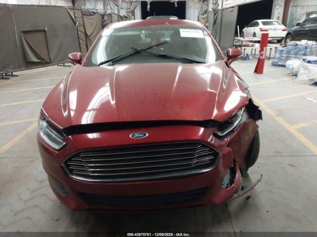 Ford Fusion Se Image 9