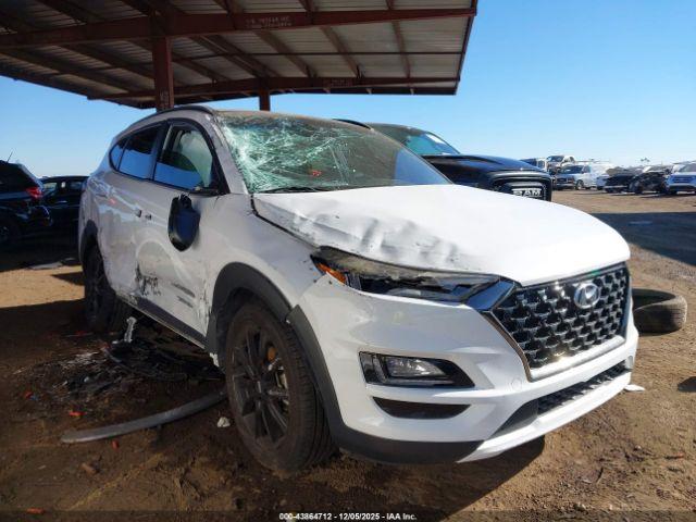  Salvage Hyundai TUCSON
