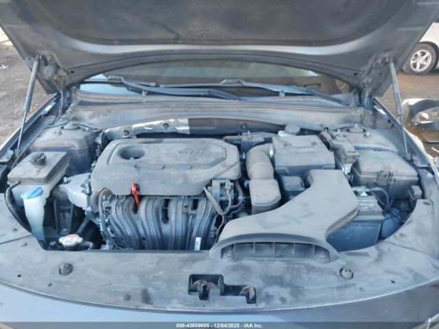 Kia Optima Lx Image 8