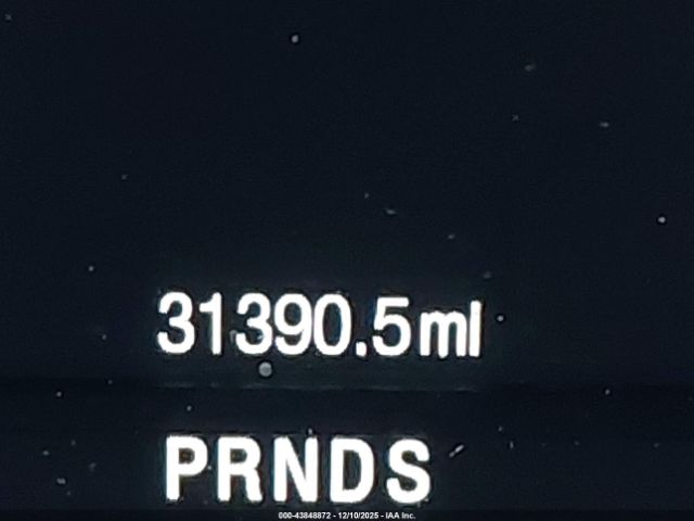 Lincoln MKZ Reserve Image 3