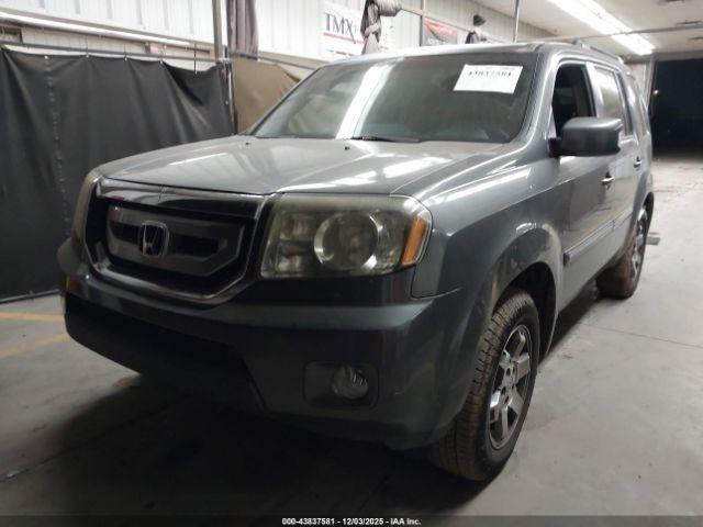 Honda Pilot Touring Image 15