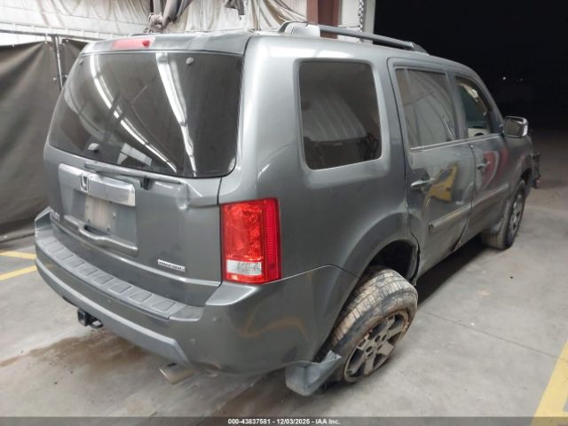 Honda Pilot Touring Image 16