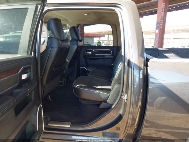 Ram 2500 Laramie  4x4 6'4 Box Image 14