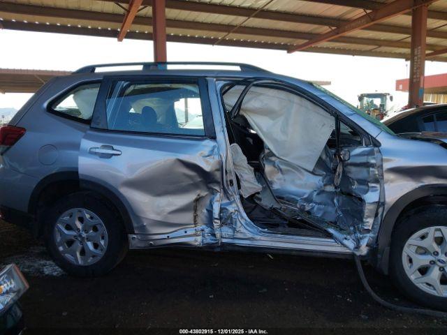 Subaru Forester Image 14