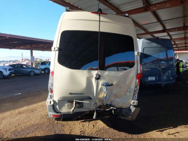 Mercedes-Benz Sprinter 2500 High Roof I4 Image 14