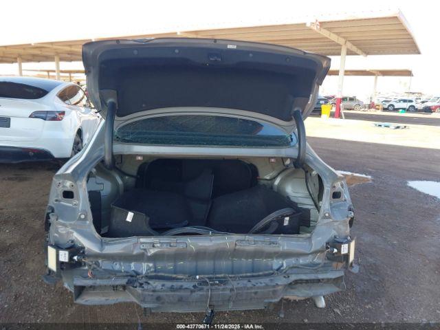 Hyundai SONATA Blue Image 18