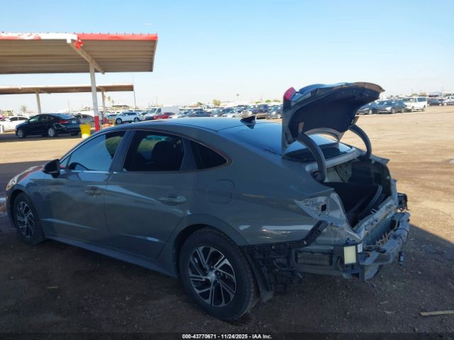 Hyundai SONATA Blue Image 5