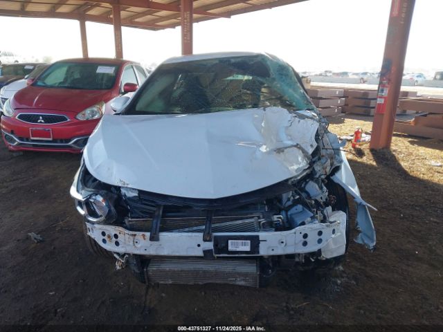 Chevrolet Cruze Ls Auto Image 6