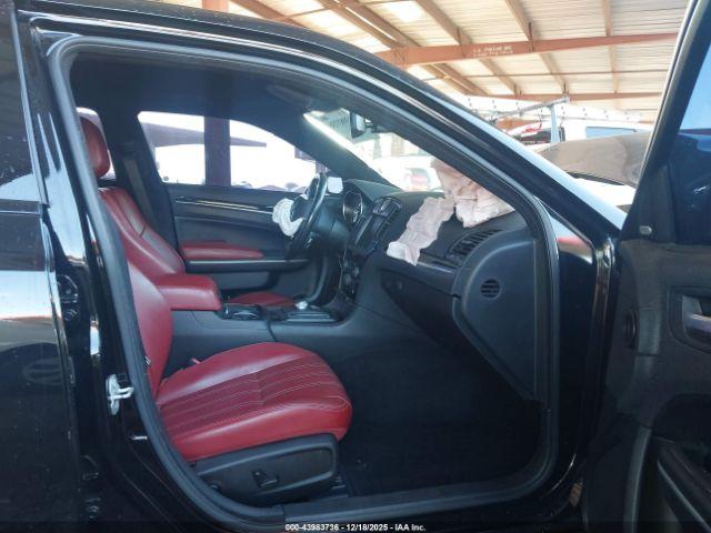 Chrysler 300 300s Image 8