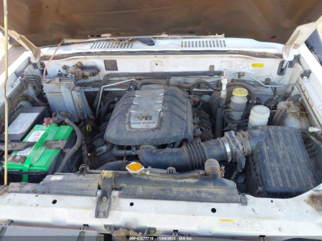 Isuzu Trooper Image 8